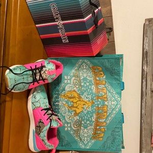 Crazy Train sneakers